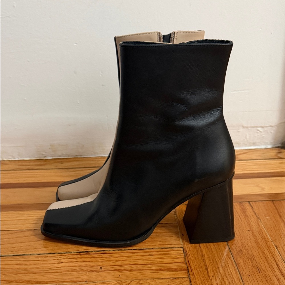 ALOHAS boots